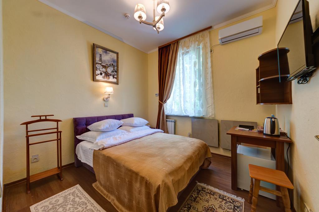 Aleksandria Hotel Kiev Dış mekan fotoğraf